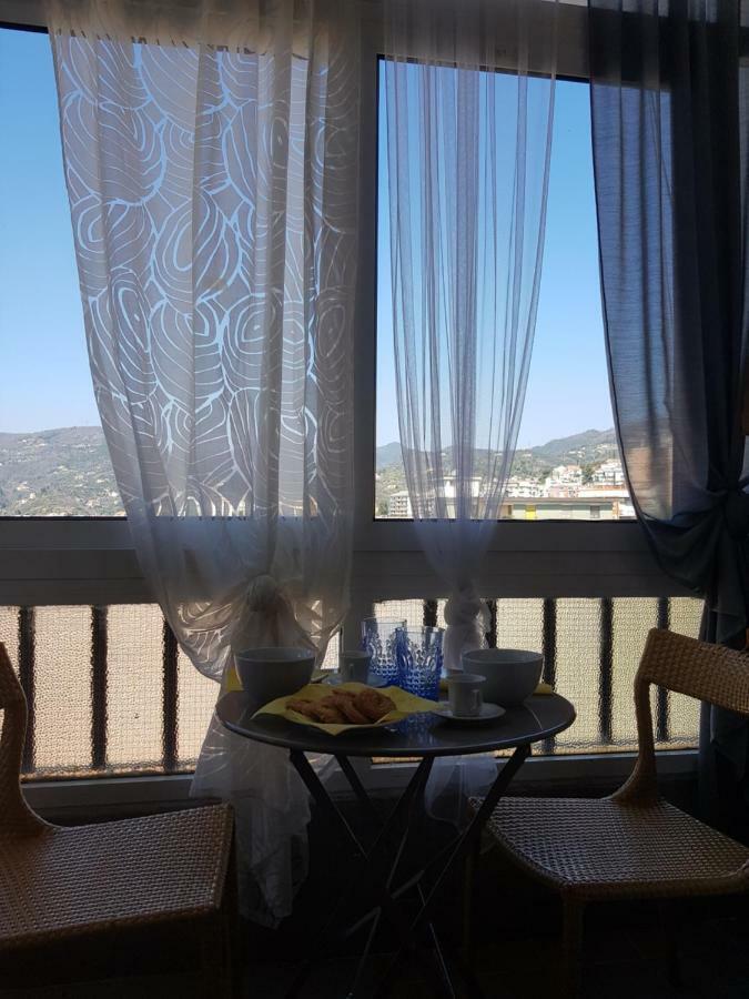 Romantica Fuga Con Vista Panoramica Sulla Citta Di Savona Apartment Екстериор снимка