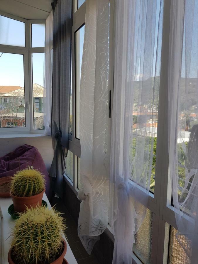 Romantica Fuga Con Vista Panoramica Sulla Citta Di Savona Apartment Екстериор снимка